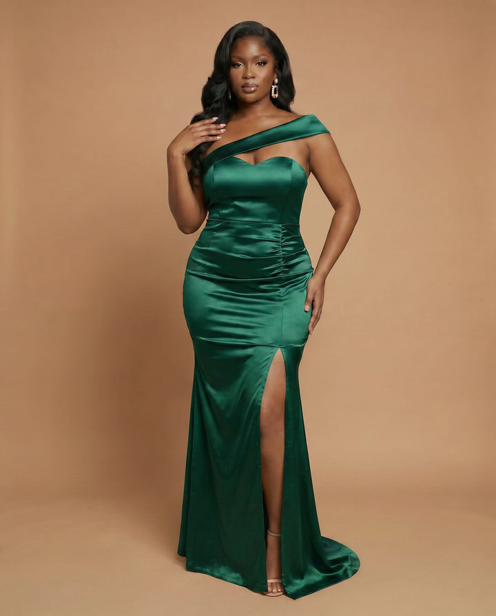 The Gardenia Dress (Emerald) Ships July 2026
